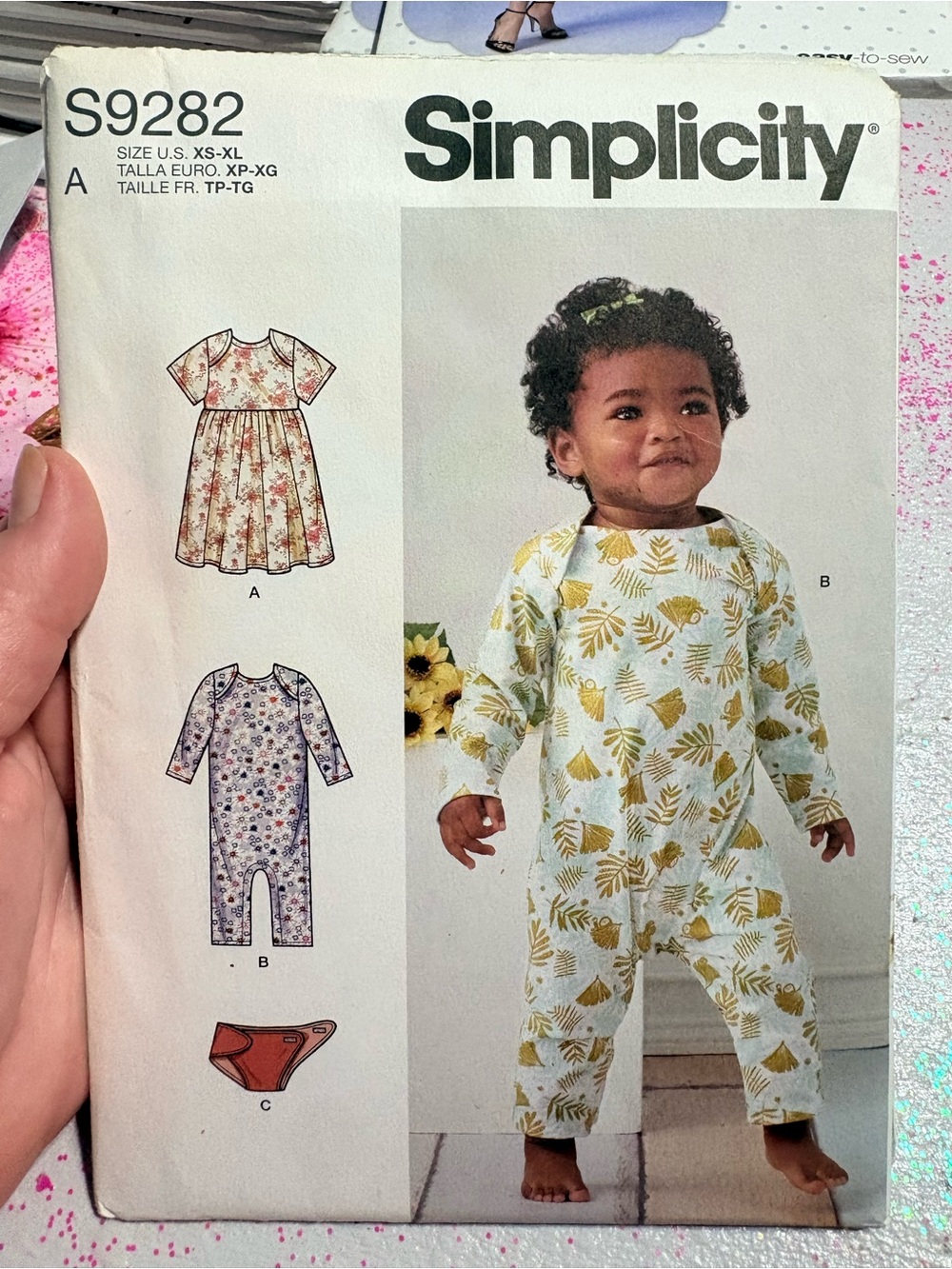 BN UNCUT SIMPLICITY 9282 A SEWING PATTERNS TODDLERS BABIES